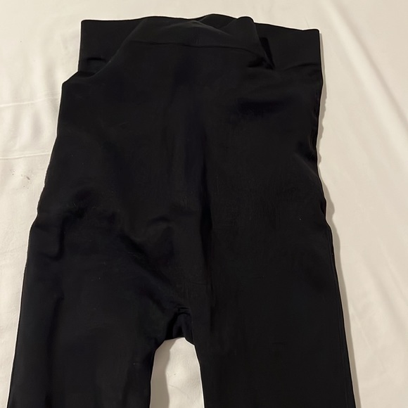 Blanqi small maternity leggings-great condition - Picture 4 of 4